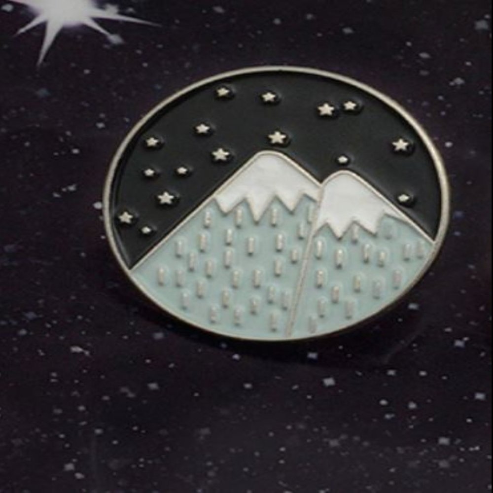 Starry Mountain Night Pin Brooch - Picture 2 of 8